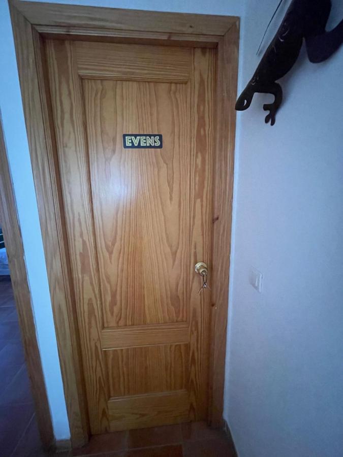 Evens-Goretti House Майрена-дель-Альхарафе Экстерьер фото