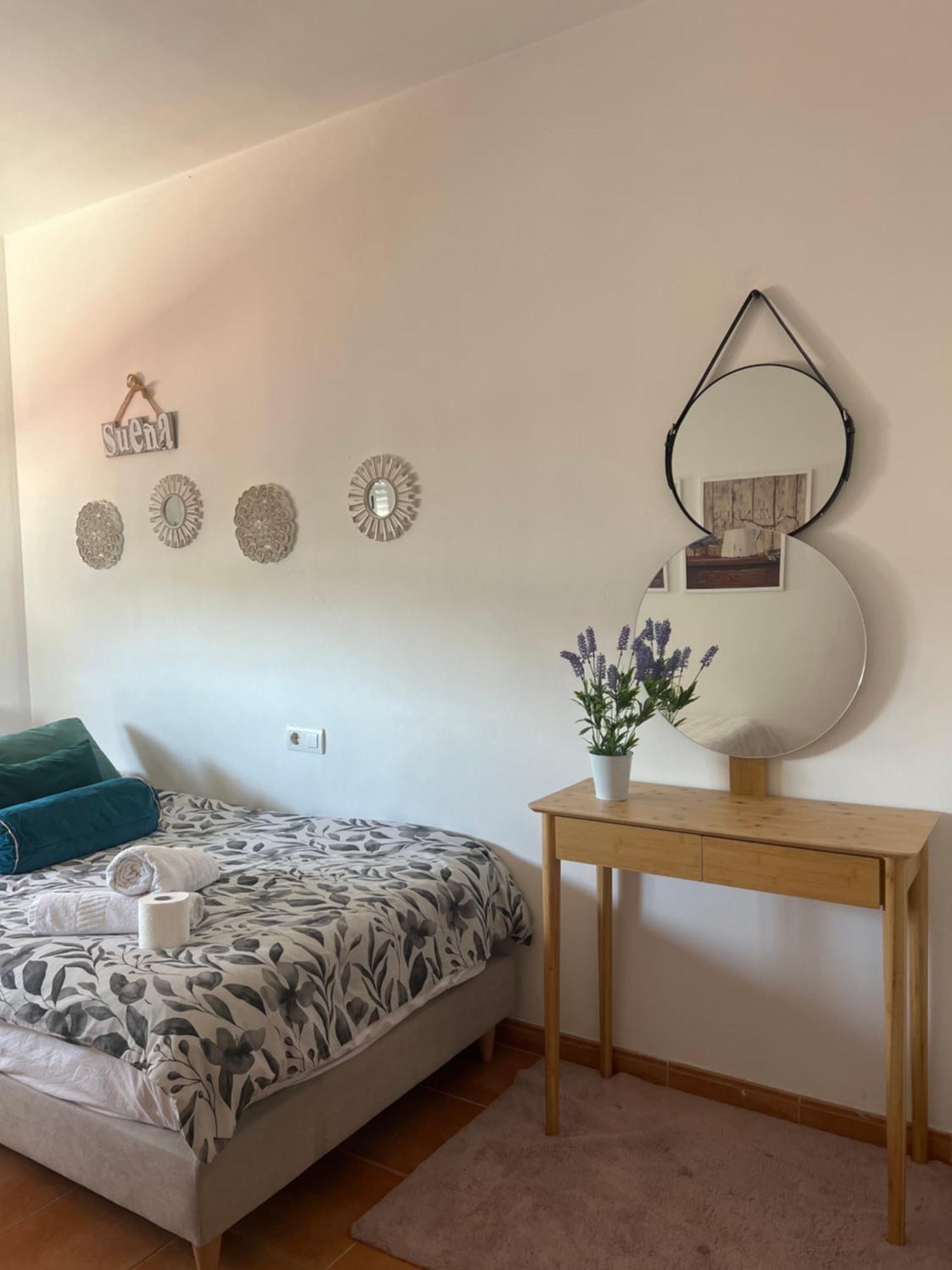 Evens-Goretti House Майрена-дель-Альхарафе Экстерьер фото